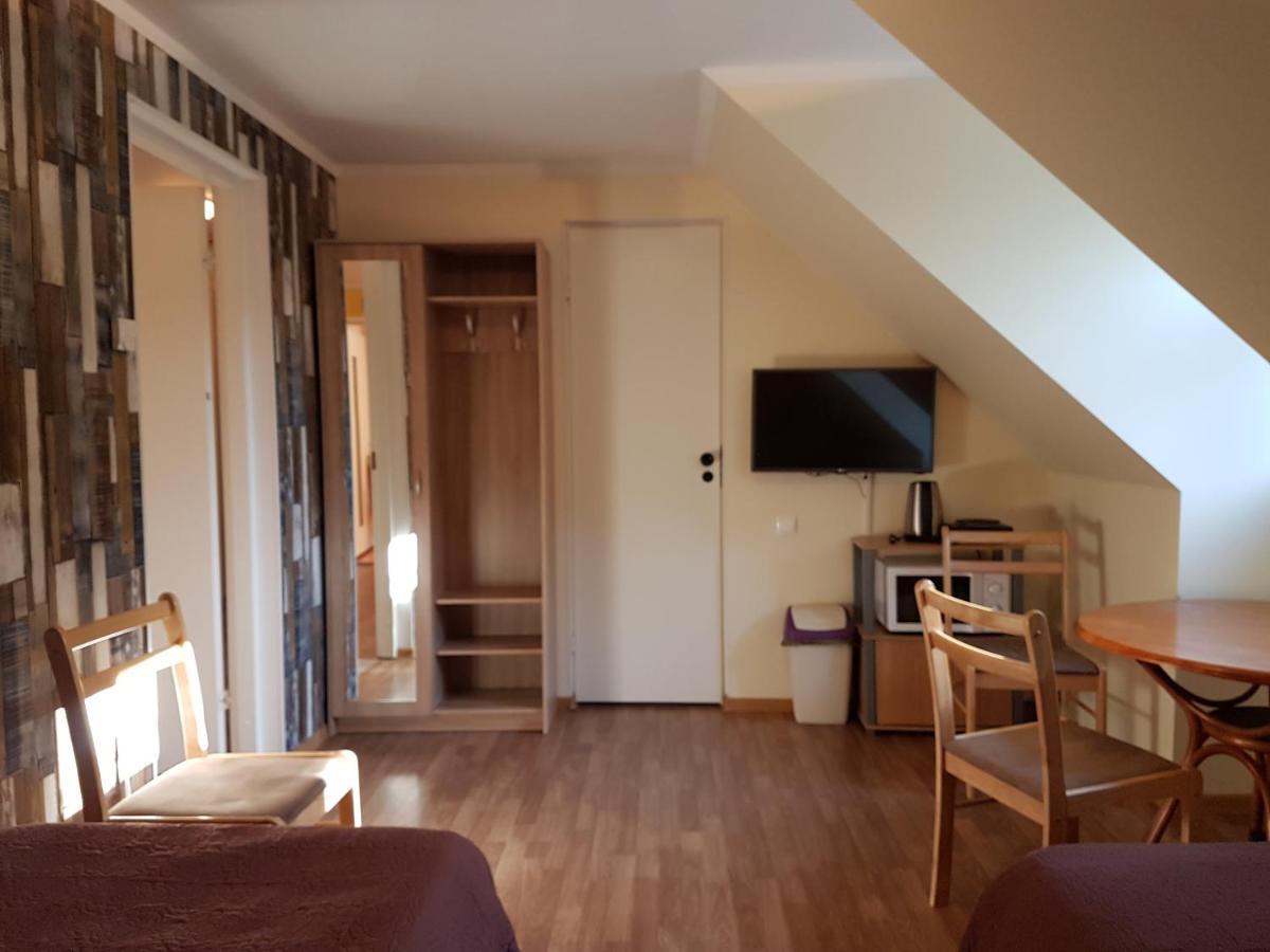 Maerjamaa Hostel Exteriör bild