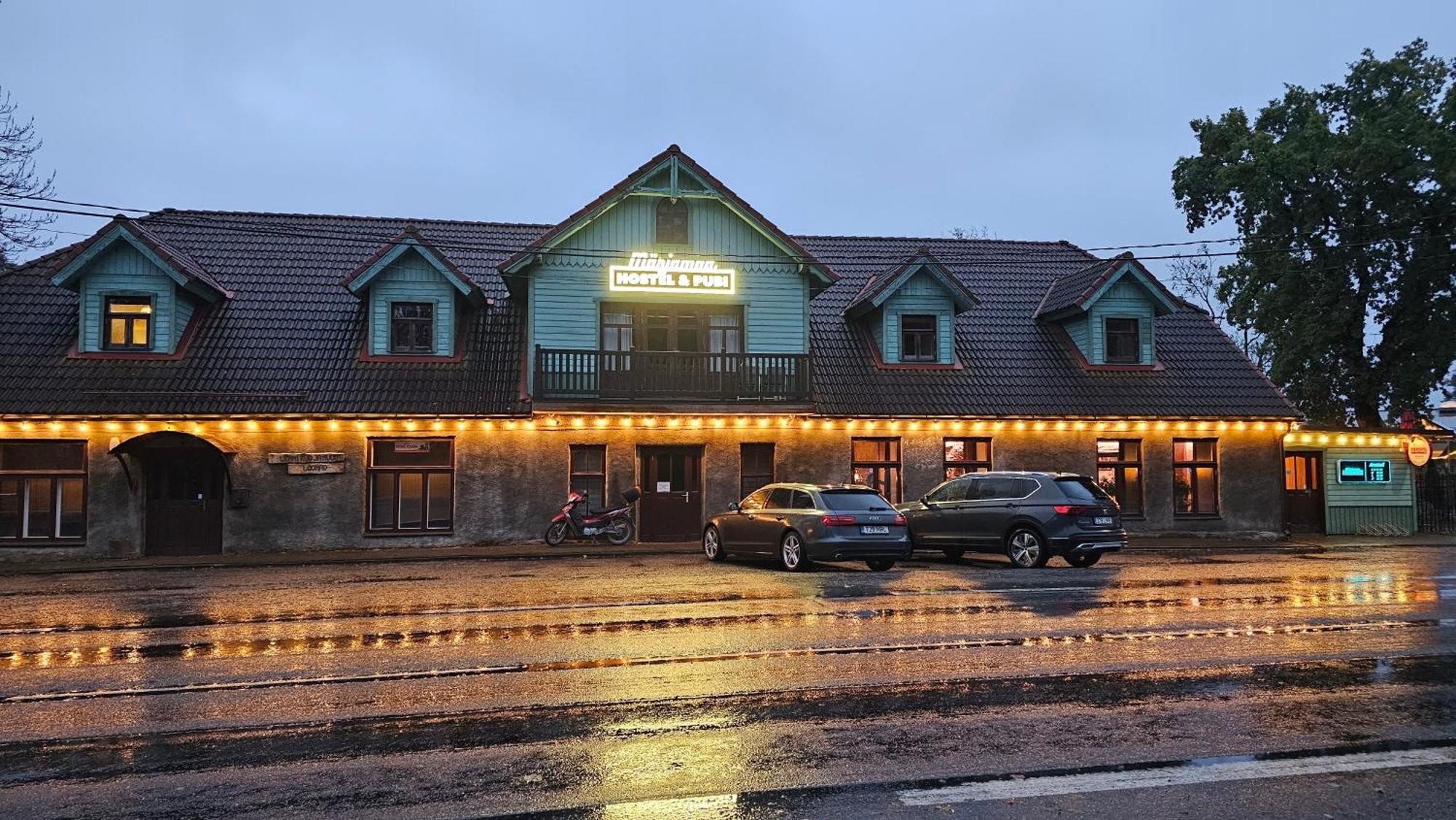 Maerjamaa Hostel Exteriör bild