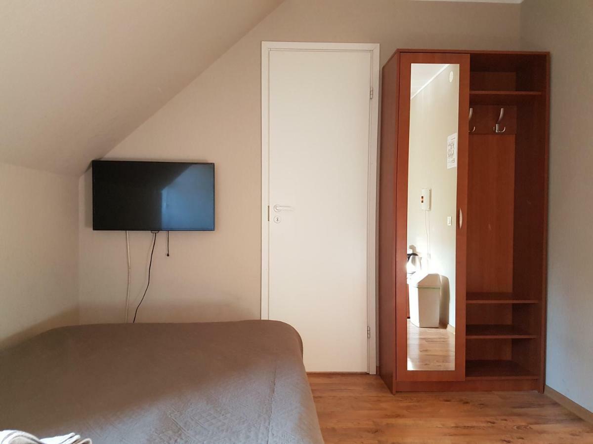 Maerjamaa Hostel Exteriör bild